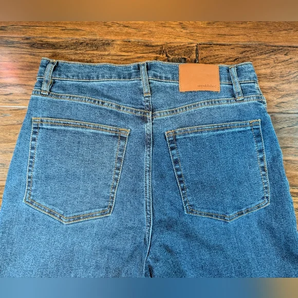 Unpublished Noemi High Rise Cropped Wide Leg Jeans Size 29 - Picture 5 of 9